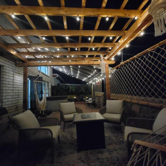 The Ritz Spa Sanctuary Hot Tub/Patio/Fam/Pet Las Cruces Bagian luar foto