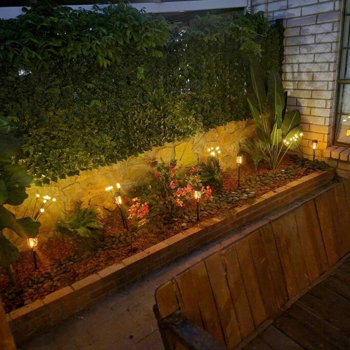 The Ritz Spa Sanctuary Hot Tub/Patio/Fam/Pet Las Cruces Bagian luar foto